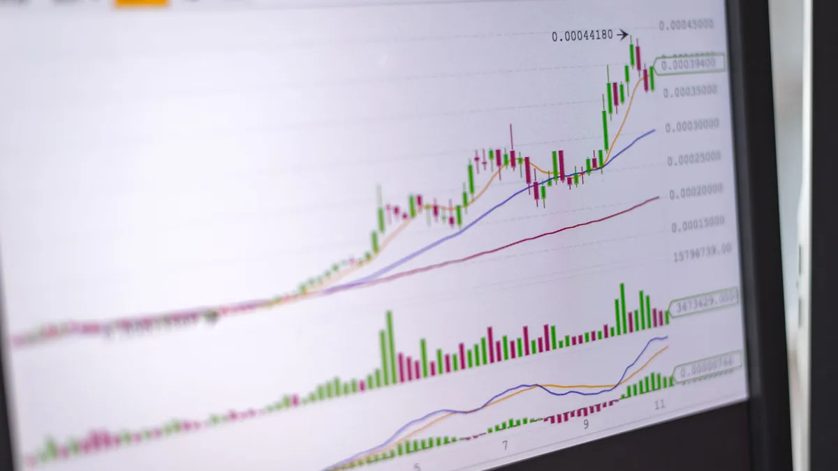 المستثمرون الأجانب يبيعون أسهماً سعودية بـ4.3 مليار ريال في سبتمبر